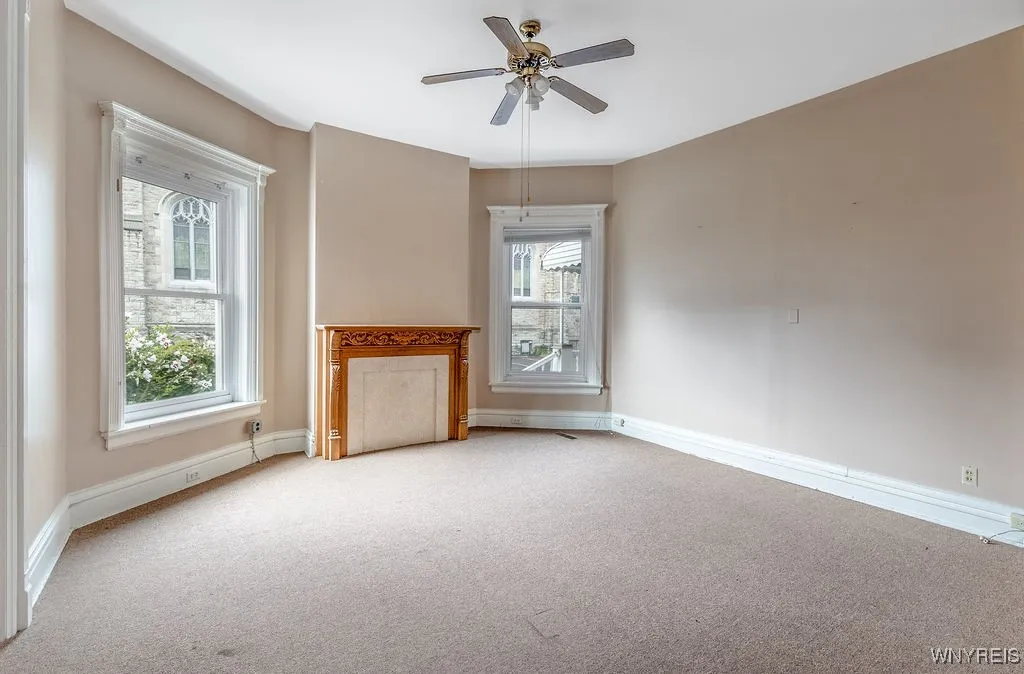 1092 Main Street, Buffalo, New York 14209, Buffalo, New York 14209, ,Commercial Lease,For Rent,1092 Main Street, Buffalo, New York 14209,0,B1639533