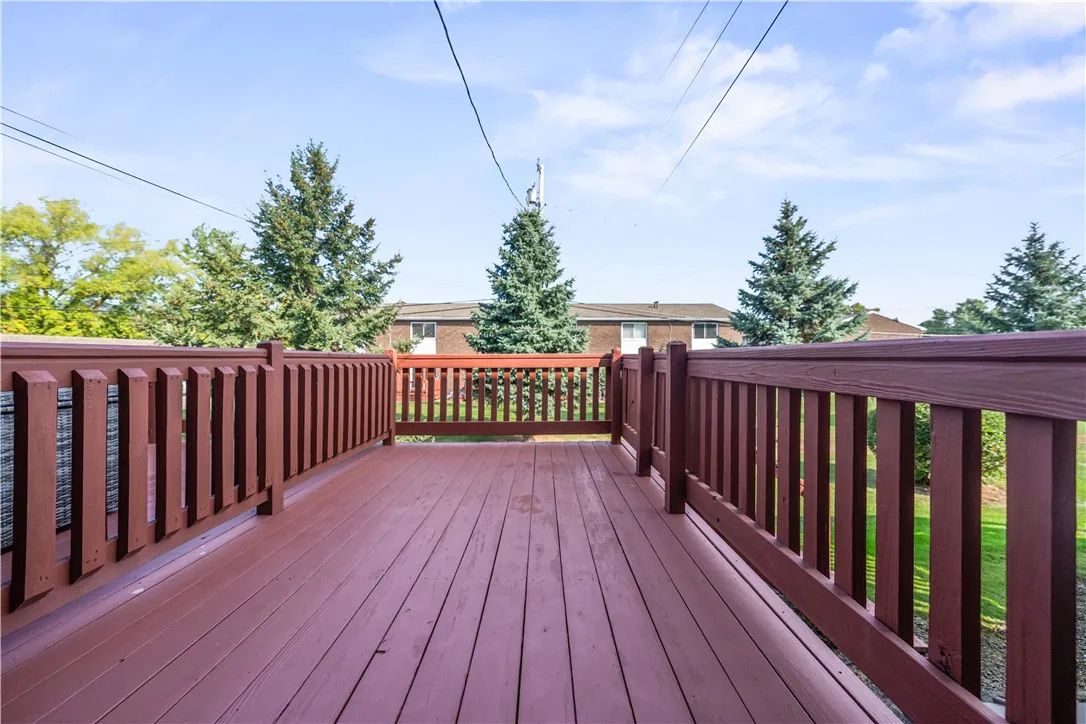 18 Fox Run, Gates, New York 14606, Gates, New York 14606, 2 Bedrooms Bedrooms, 5 Rooms Rooms,1 BathroomBathrooms,Residential,Closed,18 Fox Run, Gates, New York 14606,0,R1640374