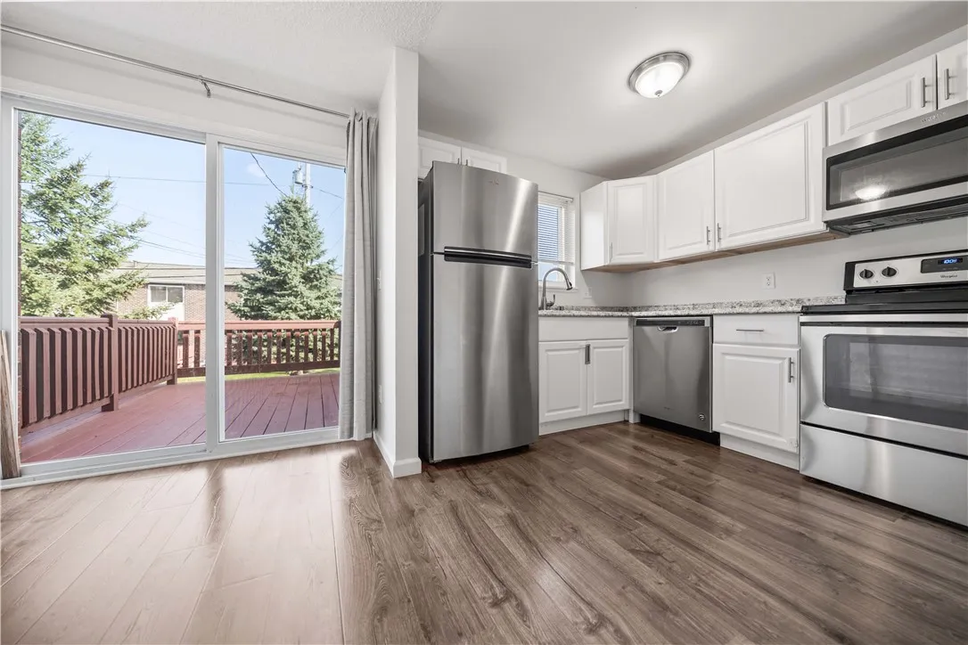 18 Fox Run, Gates, New York 14606, Gates, New York 14606, 2 Bedrooms Bedrooms, 5 Rooms Rooms,1 BathroomBathrooms,Residential,Closed,18 Fox Run, Gates, New York 14606,0,R1640374