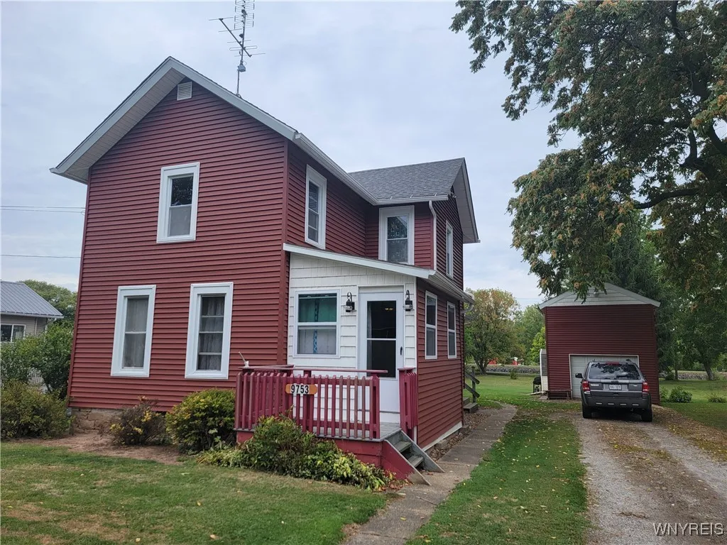 9753 Watson Avenue, Royalton, New York 14105, Royalton, New York 14105, 3 Bedrooms Bedrooms, 9 Rooms Rooms,1 BathroomBathrooms,Residential,Closed,9753 Watson Avenue, Royalton, New York 14105,0,B1640458