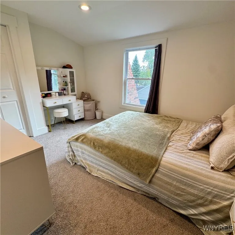 689 Paradise Road, Amherst, New York 14051, Amherst, New York 14051, 4 Bedrooms Bedrooms, 6 Rooms Rooms,2 BathroomsBathrooms,Residential,For Sale,689 Paradise Road, Amherst, New York 14051,0,B1640665