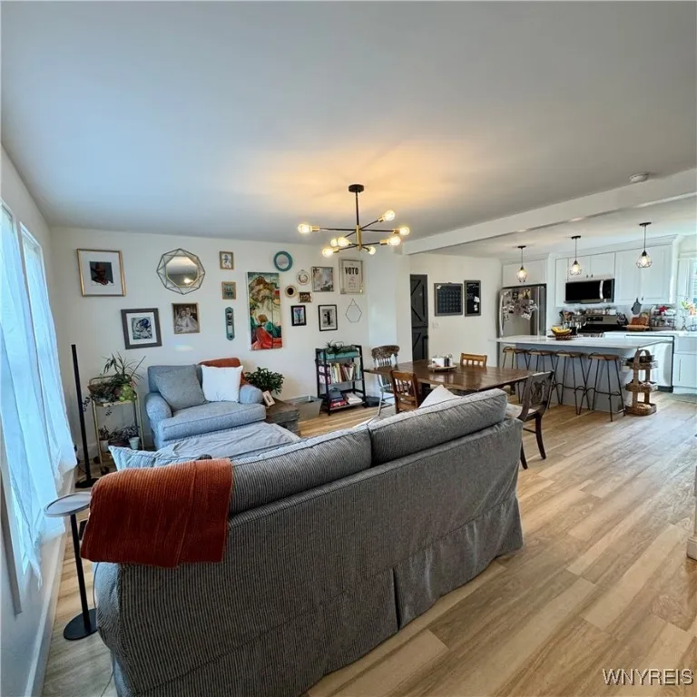 689 Paradise Road, Amherst, New York 14051, Amherst, New York 14051, 4 Bedrooms Bedrooms, 6 Rooms Rooms,2 BathroomsBathrooms,Residential,For Sale,689 Paradise Road, Amherst, New York 14051,0,B1640665