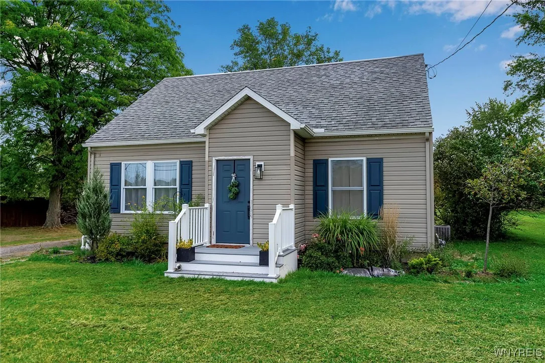 689 Paradise Road, Amherst, New York 14051, Amherst, New York 14051, 4 Bedrooms Bedrooms, 6 Rooms Rooms,2 BathroomsBathrooms,Residential,For Sale,689 Paradise Road, Amherst, New York 14051,0,B1640665