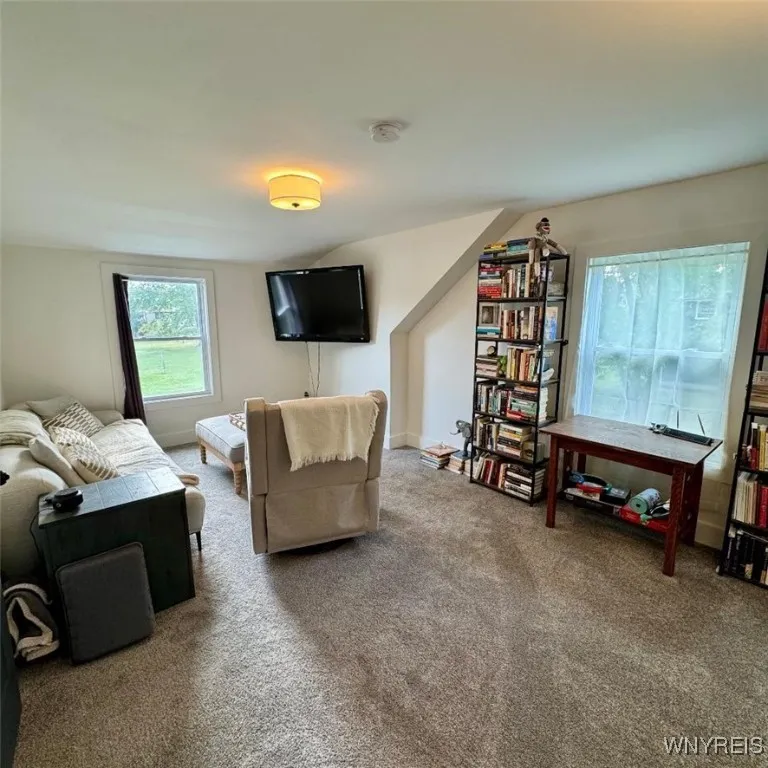 689 Paradise Road, Amherst, New York 14051, Amherst, New York 14051, 4 Bedrooms Bedrooms, 6 Rooms Rooms,2 BathroomsBathrooms,Residential,For Sale,689 Paradise Road, Amherst, New York 14051,0,B1640665