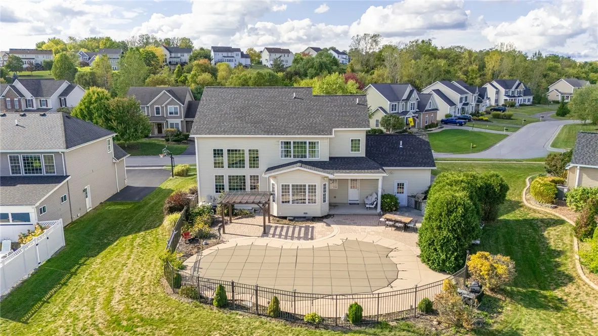 6673 Saint Johns Parkway, Victor, New York 14564, Victor, New York 14564, 5 Bedrooms Bedrooms, 9 Rooms Rooms,3 BathroomsBathrooms,Residential,Closed,6673 Saint Johns Parkway, Victor, New York 14564,0,R1635268