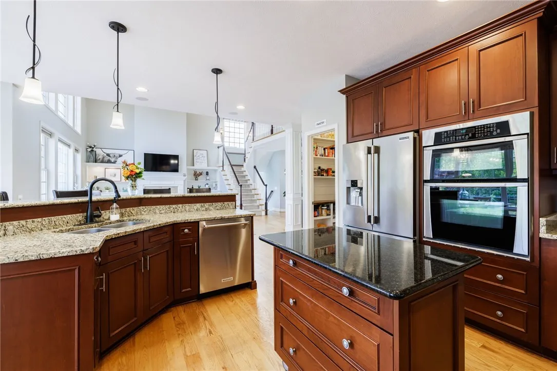 6673 Saint Johns Parkway, Victor, New York 14564, Victor, New York 14564, 5 Bedrooms Bedrooms, 9 Rooms Rooms,3 BathroomsBathrooms,Residential,Closed,6673 Saint Johns Parkway, Victor, New York 14564,0,R1635268