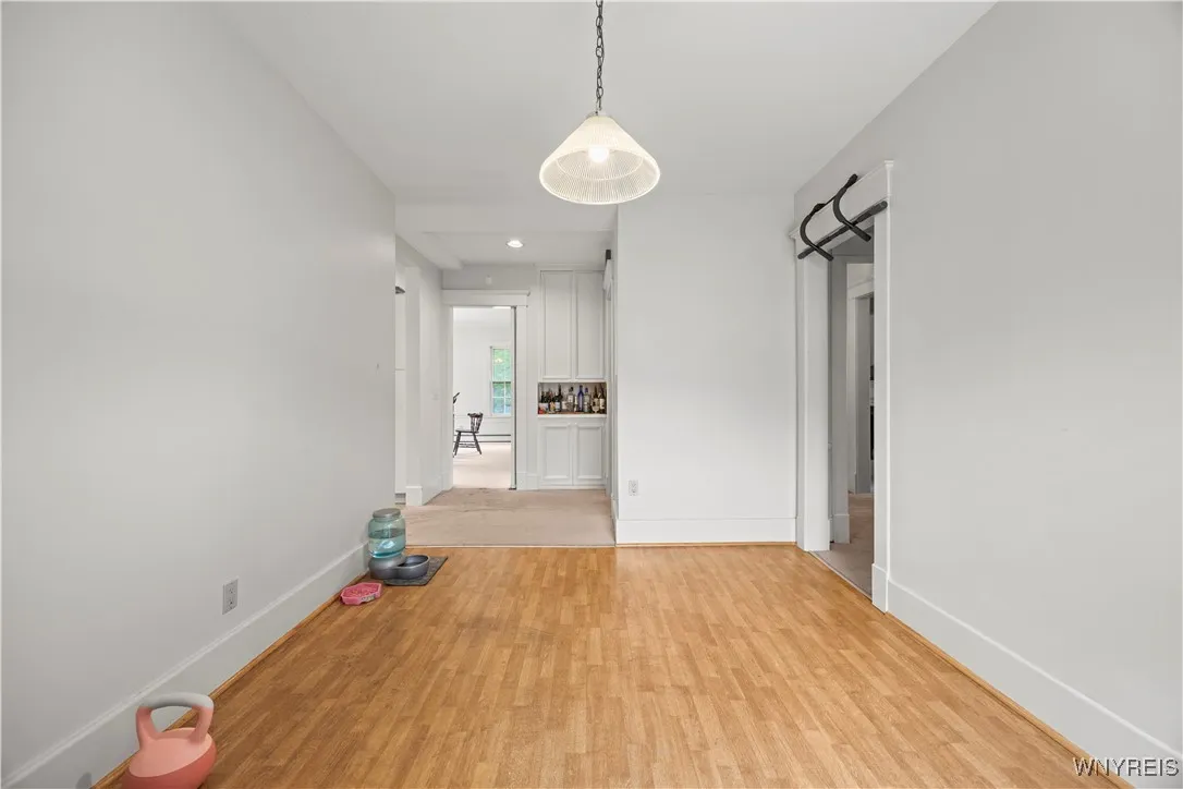 Upper - Flex Space