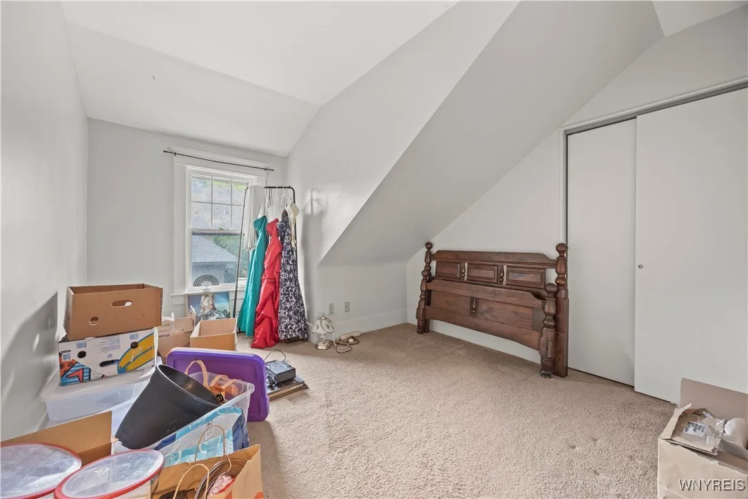 Upper - Bedroom #5
