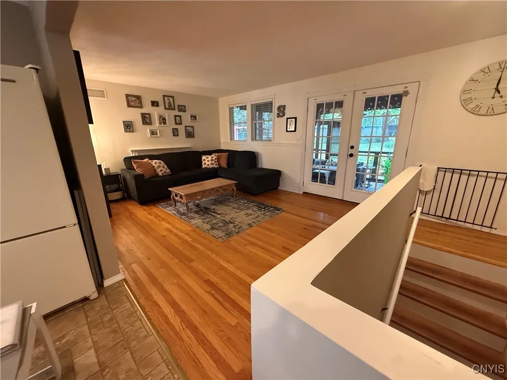 3 Farview Cir, Camillus, New York 13031, Camillus, New York 13031, 2 Bedrooms Bedrooms, 4 Rooms Rooms,1 BathroomBathrooms,Residential,Closed,3 Farview Cir, Camillus, New York 13031,0,S1640511
