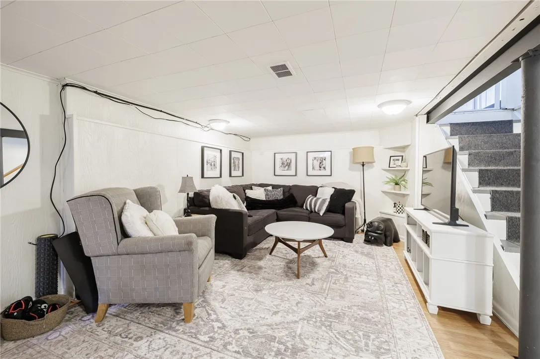 85 Southland Drive, Brighton, New York 14623, Brighton, New York 14623, 3 Bedrooms Bedrooms, 6 Rooms Rooms,1 BathroomBathrooms,Residential,Closed,85 Southland Drive, Brighton, New York 14623,0,R1639754