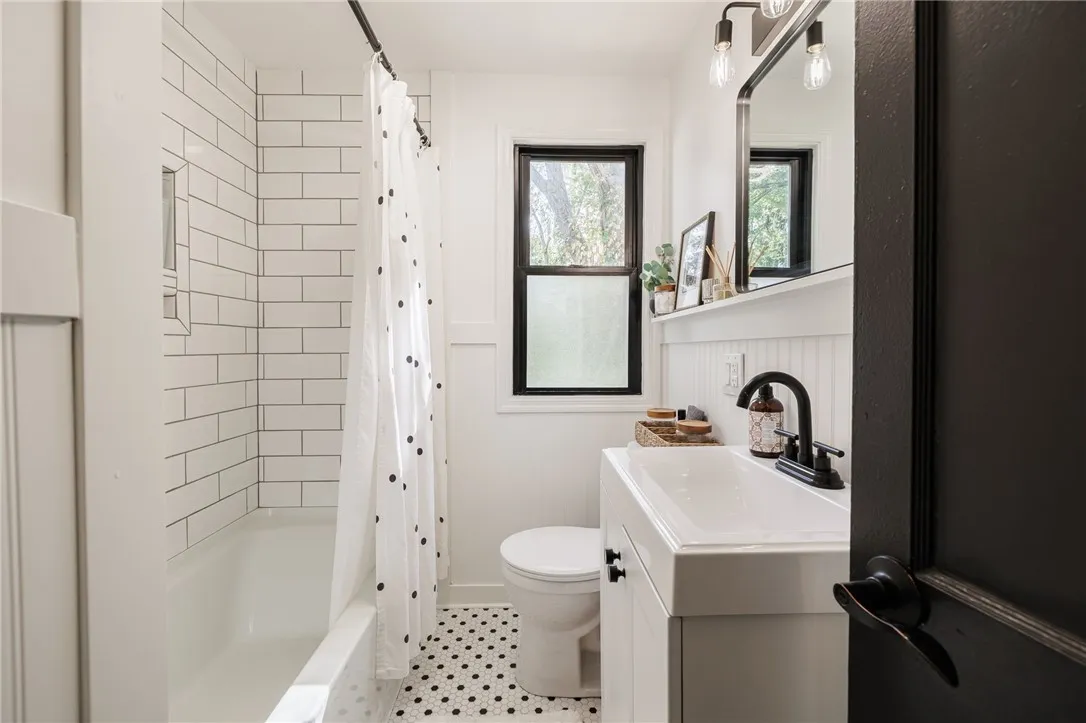 85 Southland Drive, Brighton, New York 14623, Brighton, New York 14623, 3 Bedrooms Bedrooms, 6 Rooms Rooms,1 BathroomBathrooms,Residential,Closed,85 Southland Drive, Brighton, New York 14623,0,R1639754