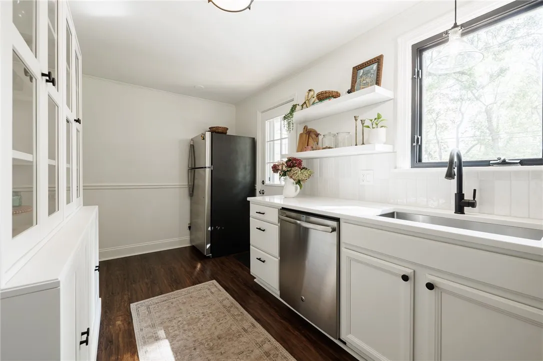 85 Southland Drive, Brighton, New York 14623, Brighton, New York 14623, 3 Bedrooms Bedrooms, 6 Rooms Rooms,1 BathroomBathrooms,Residential,Closed,85 Southland Drive, Brighton, New York 14623,0,R1639754
