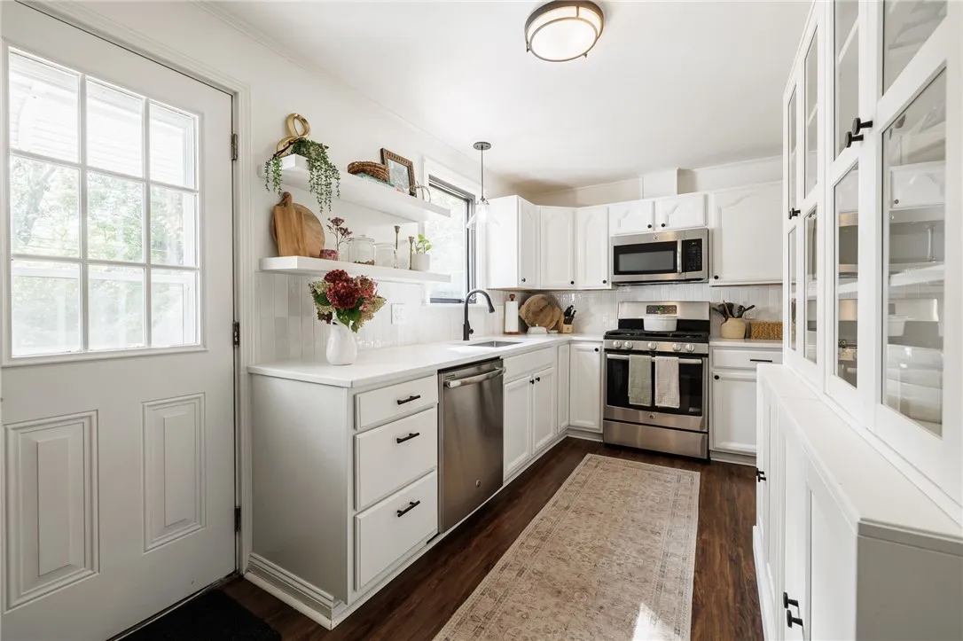85 Southland Drive, Brighton, New York 14623, Brighton, New York 14623, 3 Bedrooms Bedrooms, 6 Rooms Rooms,1 BathroomBathrooms,Residential,Closed,85 Southland Drive, Brighton, New York 14623,0,R1639754