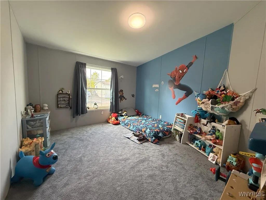 1306 Duchess Lane, Alden, New York 14004, Alden, New York 14004, 3 Bedrooms Bedrooms, 7 Rooms Rooms,2 BathroomsBathrooms,Residential,For Sale,1306 Duchess Lane, Alden, New York 14004,0,B1640755