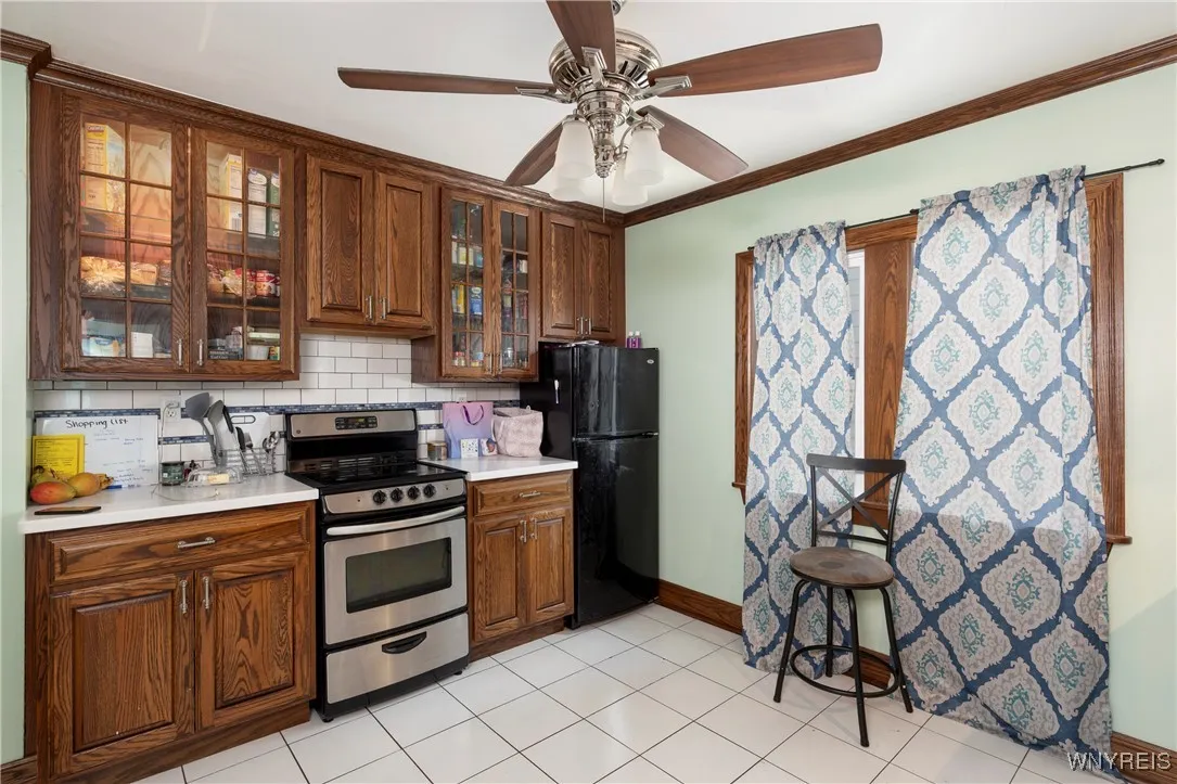 121 Hartwell Road, Buffalo, New York 14216, Buffalo, New York 14216, 4 Bedrooms Bedrooms, ,2 BathroomsBathrooms,Residential,For Sale,121 Hartwell Road, Buffalo, New York 14216,0,B1640203