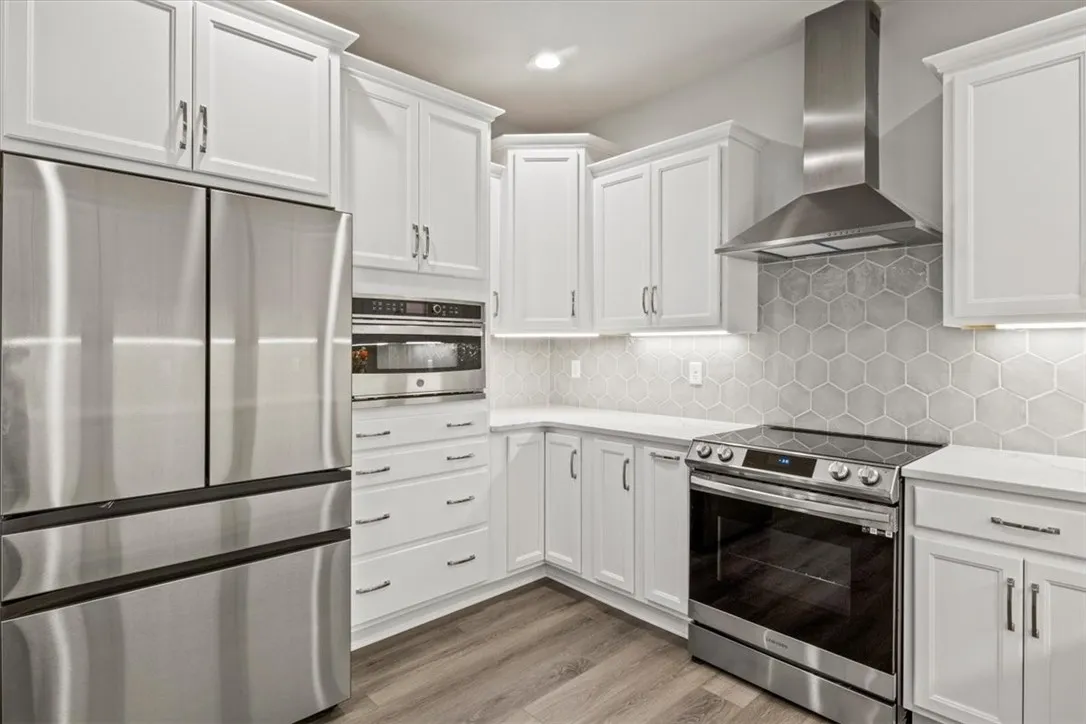 5575 (lot 1) Thomas Road, Canandaigua Town, New Yo, Canandaigua Town, New York 14424, 3 Bedrooms Bedrooms, 12 Rooms Rooms,2 BathroomsBathrooms,Residential,For Sale,5575 (lot 1) Thomas Road, Canandaigua Town, New Yo,0,R1639846