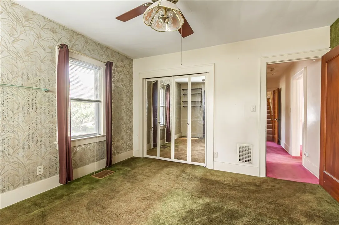 321 Crestwood Boulevard, Gates, New York 14624, Gates, New York 14624, 4 Bedrooms Bedrooms, 5 Rooms Rooms,1 BathroomBathrooms,Residential,Closed,321 Crestwood Boulevard, Gates, New York 14624,0,R1640702