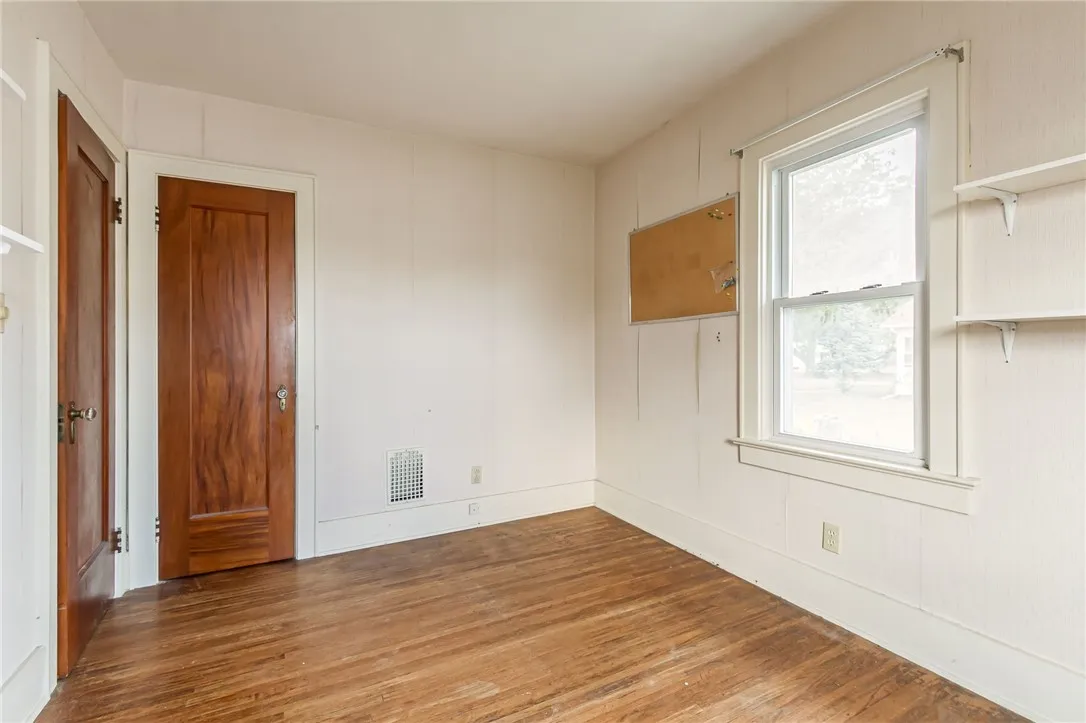 321 Crestwood Boulevard, Gates, New York 14624, Gates, New York 14624, 4 Bedrooms Bedrooms, 5 Rooms Rooms,1 BathroomBathrooms,Residential,Closed,321 Crestwood Boulevard, Gates, New York 14624,0,R1640702