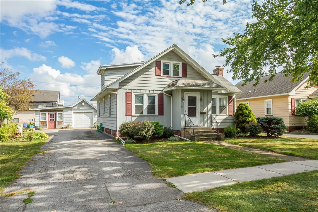 321 Crestwood Boulevard, Gates, New York 14624, Gates, New York 14624, 4 Bedrooms Bedrooms, 5 Rooms Rooms,1 BathroomBathrooms,Residential,Closed,321 Crestwood Boulevard, Gates, New York 14624,0,R1640702
