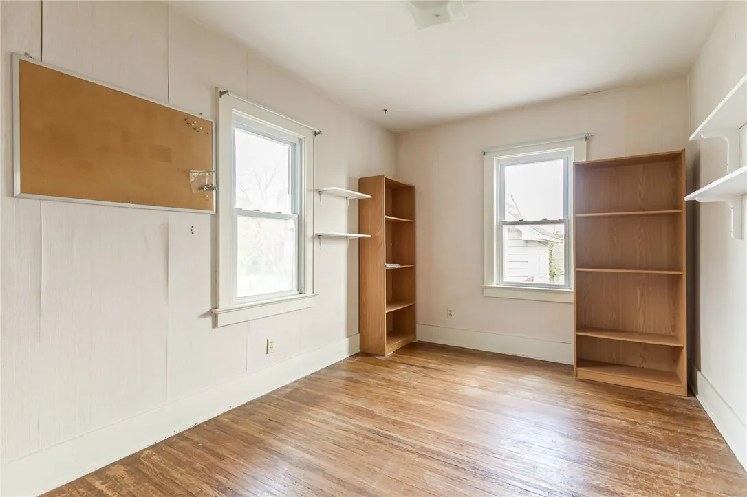 321 Crestwood Boulevard, Gates, New York 14624, Gates, New York 14624, 4 Bedrooms Bedrooms, 5 Rooms Rooms,1 BathroomBathrooms,Residential,Closed,321 Crestwood Boulevard, Gates, New York 14624,0,R1640702