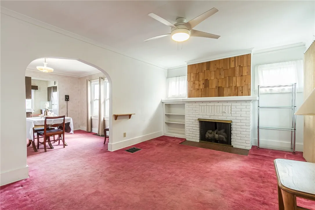 321 Crestwood Boulevard, Gates, New York 14624, Gates, New York 14624, 4 Bedrooms Bedrooms, 5 Rooms Rooms,1 BathroomBathrooms,Residential,Closed,321 Crestwood Boulevard, Gates, New York 14624,0,R1640702
