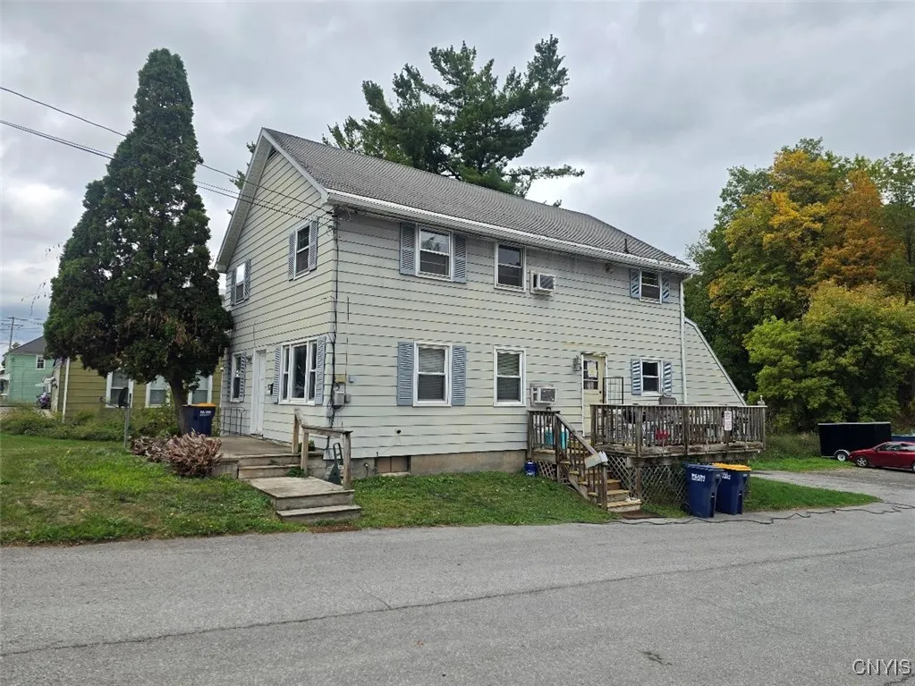 11 Seneca Ave 2nd Floor, Vernon, New York 13421, Vernon, New York 13421, 2 Bedrooms Bedrooms, 5 Rooms Rooms,1 BathroomBathrooms,Residential Lease,Closed,11 Seneca Ave 2nd Floor, Vernon, New York 13421,0,S1640733