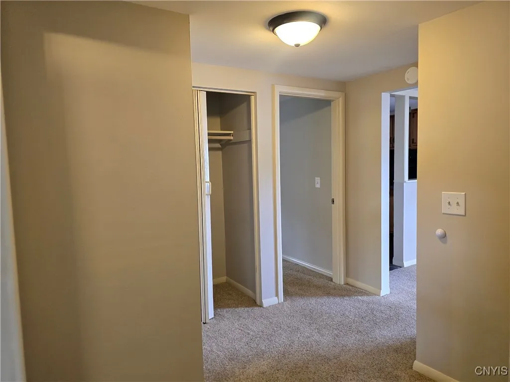 11 Seneca Ave 2nd Floor, Vernon, New York 13421, Vernon, New York 13421, 2 Bedrooms Bedrooms, 5 Rooms Rooms,1 BathroomBathrooms,Residential Lease,Closed,11 Seneca Ave 2nd Floor, Vernon, New York 13421,0,S1640733