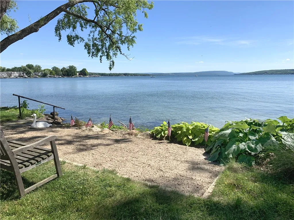 241 Roseland Ln, Canandaigua City, New York 14424, Canandaigua City, New York 14424, 4 Bedrooms Bedrooms, 7 Rooms Rooms,3 BathroomsBathrooms,Residential,Closed,241 Roseland Ln, Canandaigua City, New York 14424,0,R1640502