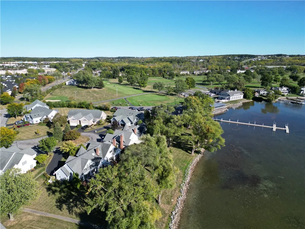 241 Roseland Ln, Canandaigua City, New York 14424, Canandaigua City, New York 14424, 4 Bedrooms Bedrooms, 7 Rooms Rooms,3 BathroomsBathrooms,Residential,Closed,241 Roseland Ln, Canandaigua City, New York 14424,0,R1640502