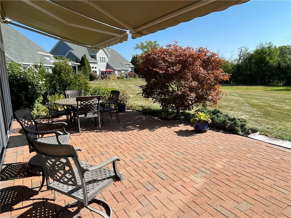 241 Roseland Ln, Canandaigua City, New York 14424, Canandaigua City, New York 14424, 4 Bedrooms Bedrooms, 7 Rooms Rooms,3 BathroomsBathrooms,Residential,Closed,241 Roseland Ln, Canandaigua City, New York 14424,0,R1640502