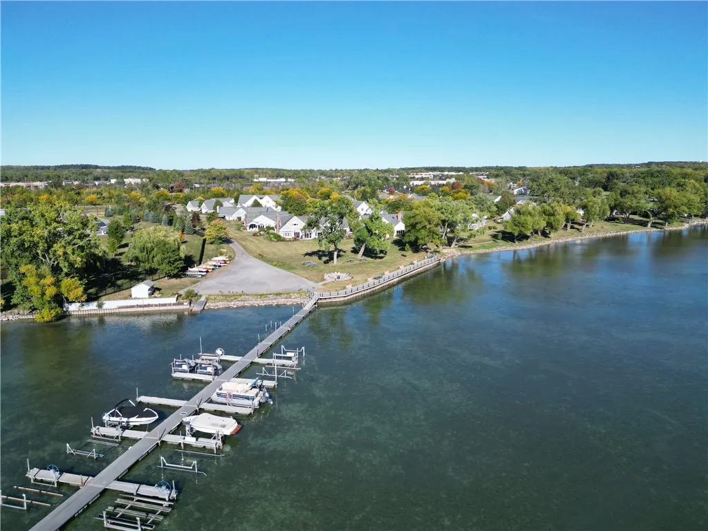 241 Roseland Ln, Canandaigua City, New York 14424, Canandaigua City, New York 14424, 4 Bedrooms Bedrooms, 7 Rooms Rooms,3 BathroomsBathrooms,Residential,Closed,241 Roseland Ln, Canandaigua City, New York 14424,0,R1640502