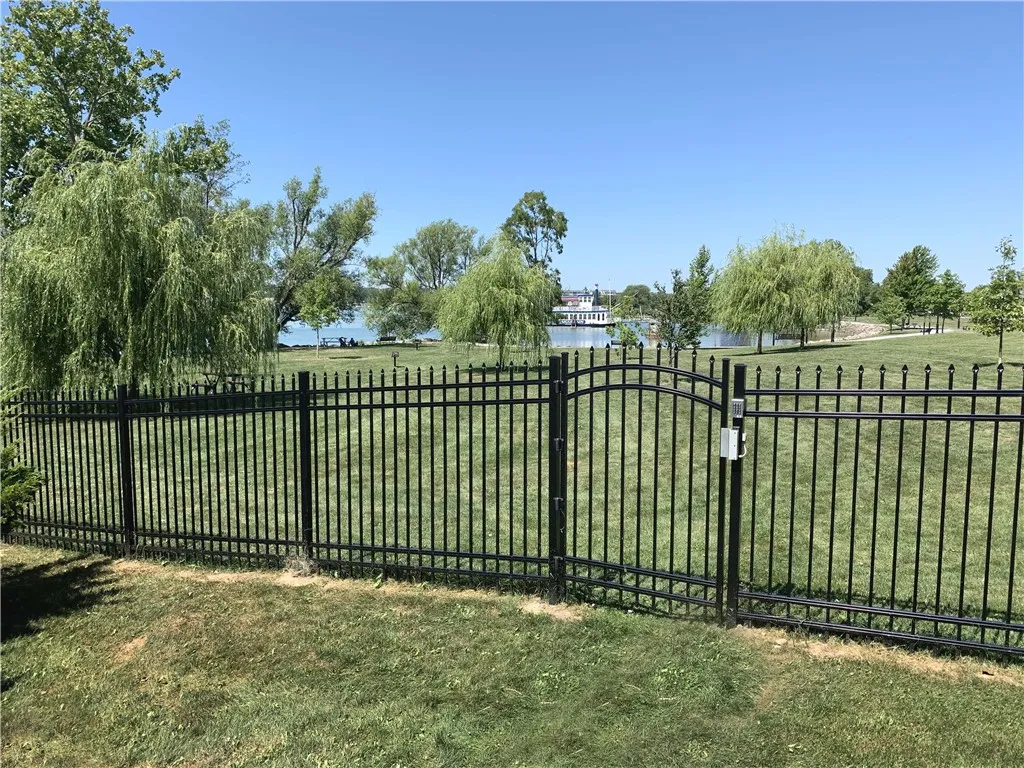 241 Roseland Ln, Canandaigua City, New York 14424, Canandaigua City, New York 14424, 4 Bedrooms Bedrooms, 7 Rooms Rooms,3 BathroomsBathrooms,Residential,Closed,241 Roseland Ln, Canandaigua City, New York 14424,0,R1640502