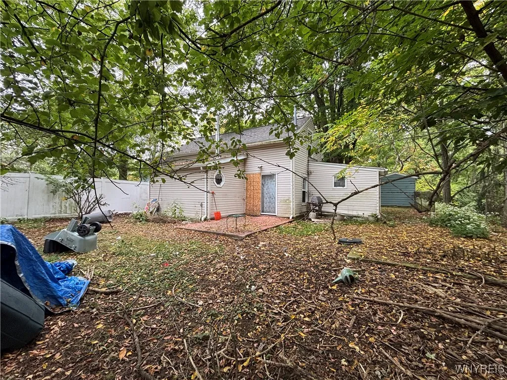 799 Main Street, West Seneca, New York 14224, West Seneca, New York 14224, 2 Bedrooms Bedrooms, 5 Rooms Rooms,1 BathroomBathrooms,Residential,For Sale,799 Main Street, West Seneca, New York 14224,0,B1640801