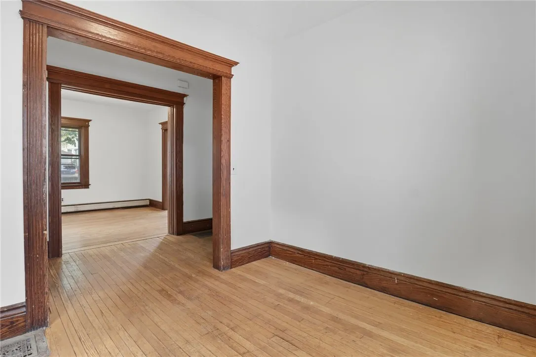 163 Ravine Avenue, Rochester, New York 14613, Rochester, New York 14613, 4 Bedrooms Bedrooms, 9 Rooms Rooms,1 BathroomBathrooms,Residential,Closed,163 Ravine Avenue, Rochester, New York 14613,0,R1639373