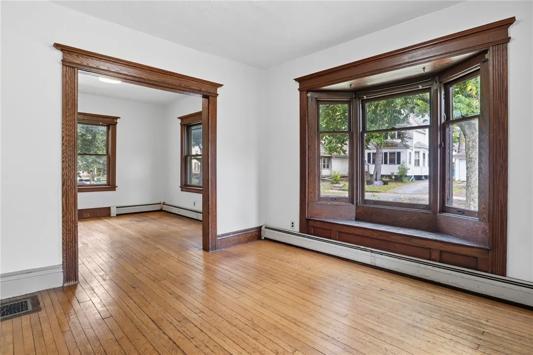 163 Ravine Avenue, Rochester, New York 14613, Rochester, New York 14613, 4 Bedrooms Bedrooms, 9 Rooms Rooms,1 BathroomBathrooms,Residential,Closed,163 Ravine Avenue, Rochester, New York 14613,0,R1639373