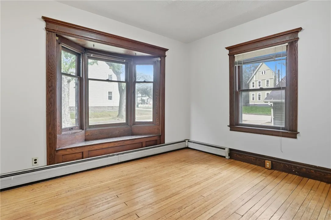 163 Ravine Avenue, Rochester, New York 14613, Rochester, New York 14613, 4 Bedrooms Bedrooms, 9 Rooms Rooms,1 BathroomBathrooms,Residential,Closed,163 Ravine Avenue, Rochester, New York 14613,0,R1639373