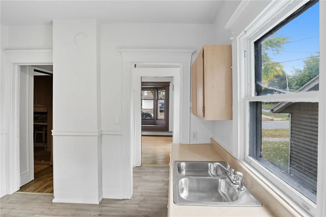 163 Ravine Avenue, Rochester, New York 14613, Rochester, New York 14613, 4 Bedrooms Bedrooms, 9 Rooms Rooms,1 BathroomBathrooms,Residential,Closed,163 Ravine Avenue, Rochester, New York 14613,0,R1639373