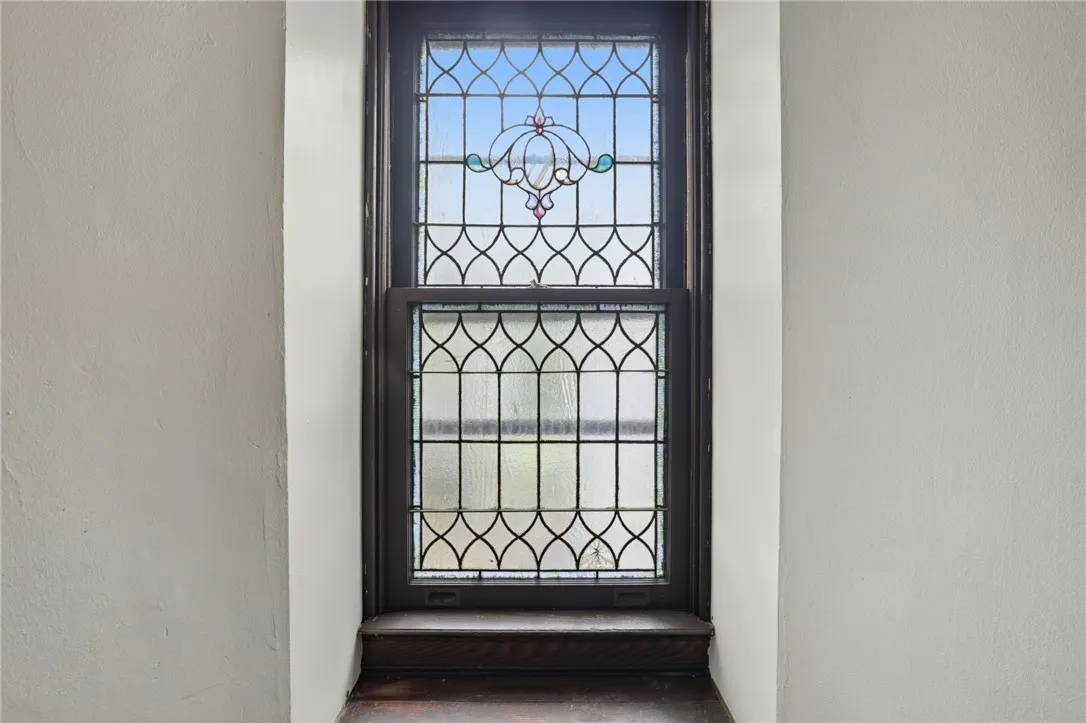 163 Ravine Avenue, Rochester, New York 14613, Rochester, New York 14613, 4 Bedrooms Bedrooms, 9 Rooms Rooms,1 BathroomBathrooms,Residential,Closed,163 Ravine Avenue, Rochester, New York 14613,0,R1639373