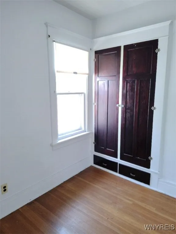 Upper unit = bedroom