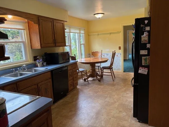 8 Buttonwood Circle, Perinton, New York 14450, Perinton, New York 14450, 4 Bedrooms Bedrooms, 8 Rooms Rooms,2 BathroomsBathrooms,Residential,Closed,8 Buttonwood Circle, Perinton, New York 14450,0,R1640764