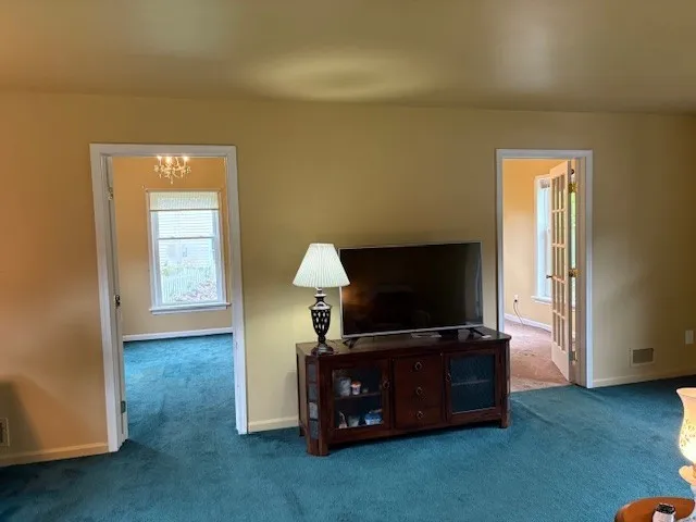 8 Buttonwood Circle, Perinton, New York 14450, Perinton, New York 14450, 4 Bedrooms Bedrooms, 8 Rooms Rooms,2 BathroomsBathrooms,Residential,Closed,8 Buttonwood Circle, Perinton, New York 14450,0,R1640764