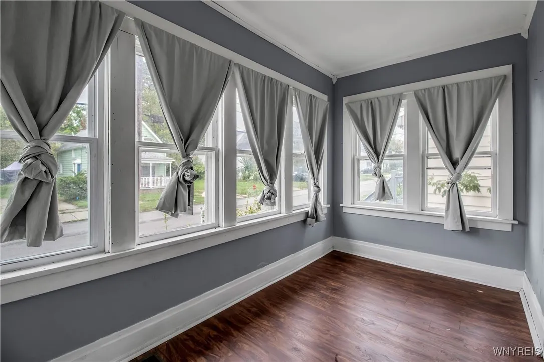 61 Wex Avenue, Buffalo, New York 14211, Buffalo, New York 14211, 5 Bedrooms Bedrooms, ,2 BathroomsBathrooms,Residential,For Sale,61 Wex Avenue, Buffalo, New York 14211,0,B1640734