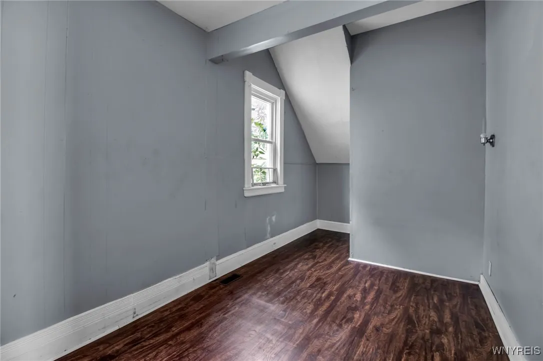 61 Wex Avenue, Buffalo, New York 14211, Buffalo, New York 14211, 5 Bedrooms Bedrooms, ,2 BathroomsBathrooms,Residential,For Sale,61 Wex Avenue, Buffalo, New York 14211,0,B1640734