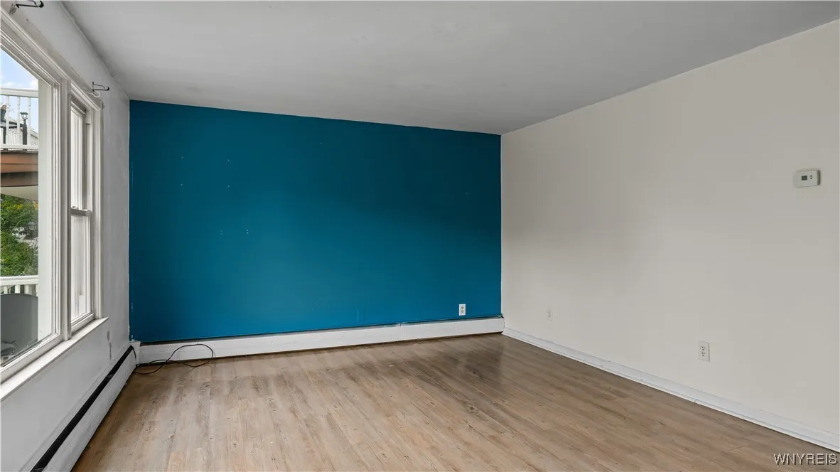 180 Euclid Avenue, Tonawanda, New York 14217, Tonawanda, New York 14217, 5 Bedrooms Bedrooms, ,2 BathroomsBathrooms,Residential,Closed,180 Euclid Avenue, Tonawanda, New York 14217,0,B1640148