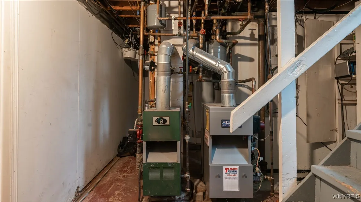 180 Euclid Avenue, Tonawanda, New York 14217, Tonawanda, New York 14217, 5 Bedrooms Bedrooms, ,2 BathroomsBathrooms,Residential,Closed,180 Euclid Avenue, Tonawanda, New York 14217,0,B1640148