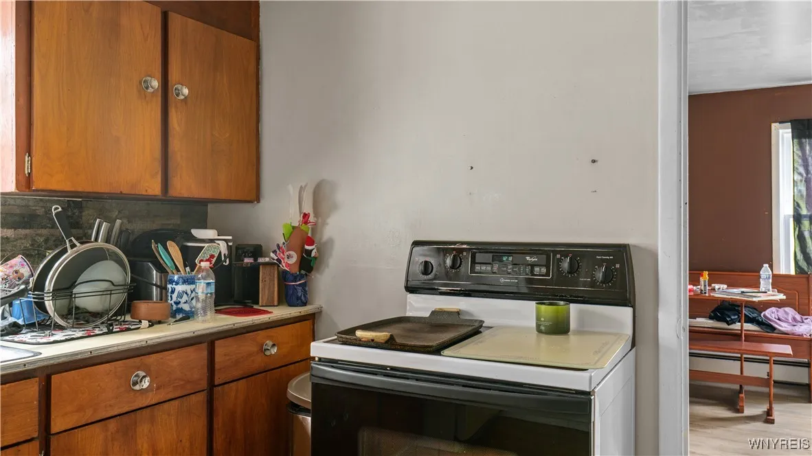 180 Euclid Avenue, Tonawanda, New York 14217, Tonawanda, New York 14217, 5 Bedrooms Bedrooms, ,2 BathroomsBathrooms,Residential,Closed,180 Euclid Avenue, Tonawanda, New York 14217,0,B1640148