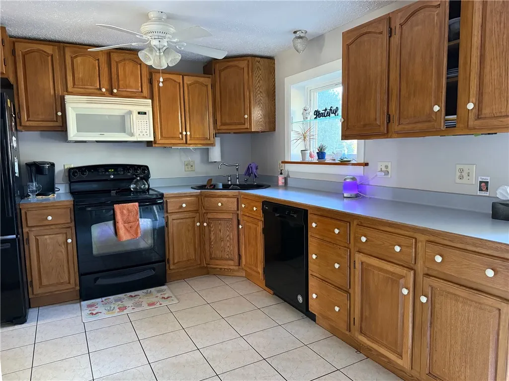 30 Audabon Terrace, Chili, New York 14624, Chili, New York 14624, 4 Bedrooms Bedrooms, 7 Rooms Rooms,1 BathroomBathrooms,Residential,Closed,30 Audabon Terrace, Chili, New York 14624,0,R1639839