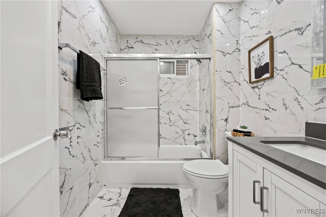 51 Sussex Street, Buffalo, New York 14215, Buffalo, New York 14215, 4 Bedrooms Bedrooms, 8 Rooms Rooms,2 BathroomsBathrooms,Residential,Closed,51 Sussex Street, Buffalo, New York 14215,0,B1640846