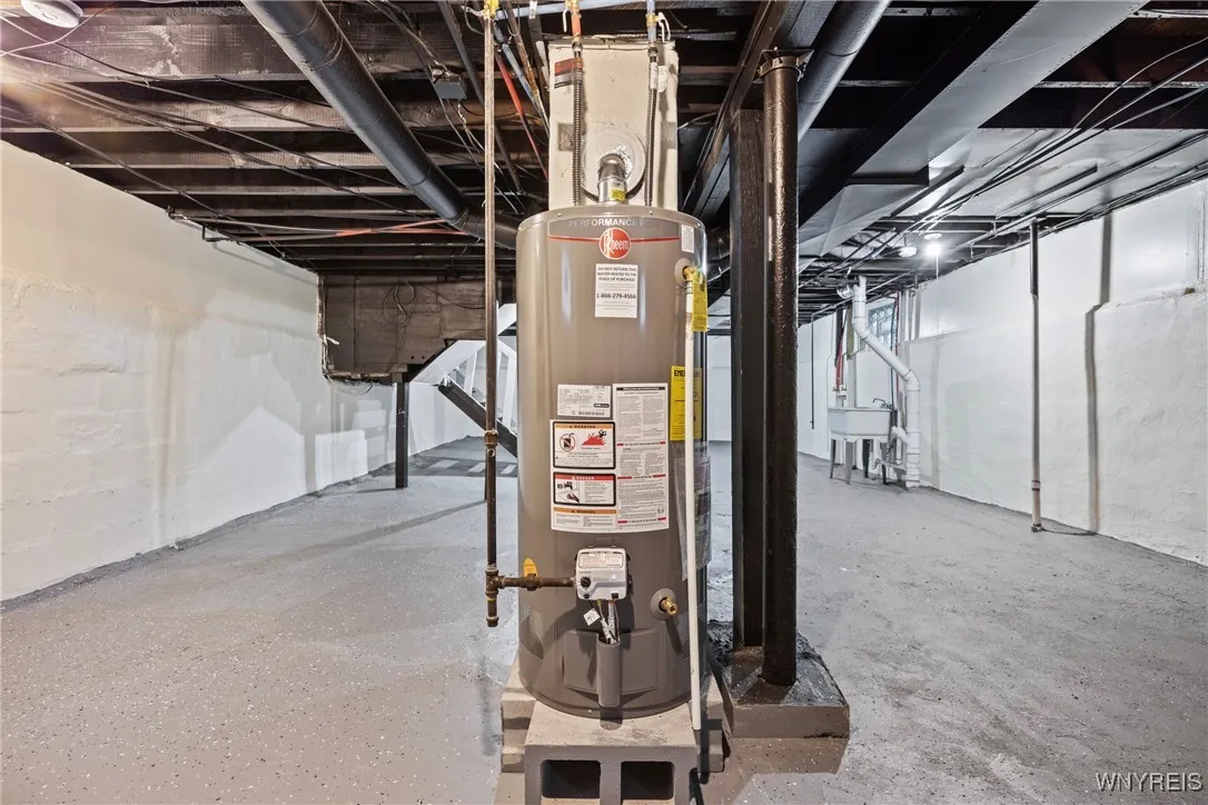 51 Sussex Street, Buffalo, New York 14215, Buffalo, New York 14215, 4 Bedrooms Bedrooms, 8 Rooms Rooms,2 BathroomsBathrooms,Residential,Closed,51 Sussex Street, Buffalo, New York 14215,0,B1640846