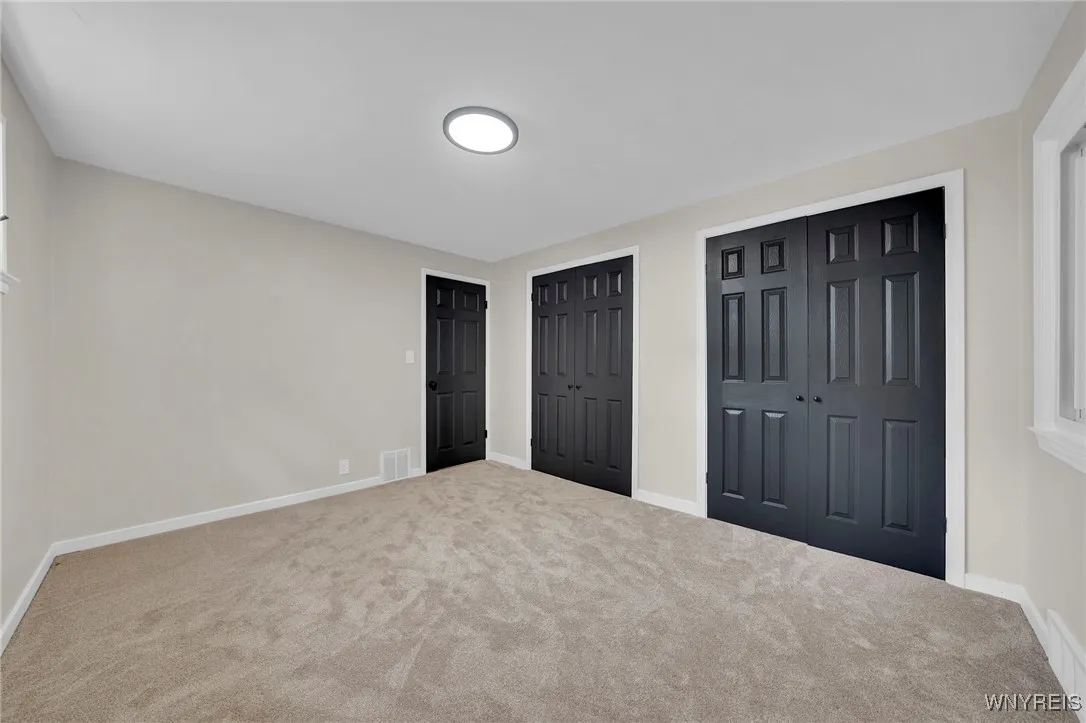 449 Lakewood Parkway, Amherst, New York 14226, Amherst, New York 14226, 3 Bedrooms Bedrooms, 8 Rooms Rooms,1 BathroomBathrooms,Residential,For Sale,449 Lakewood Parkway, Amherst, New York 14226,0,B1640295